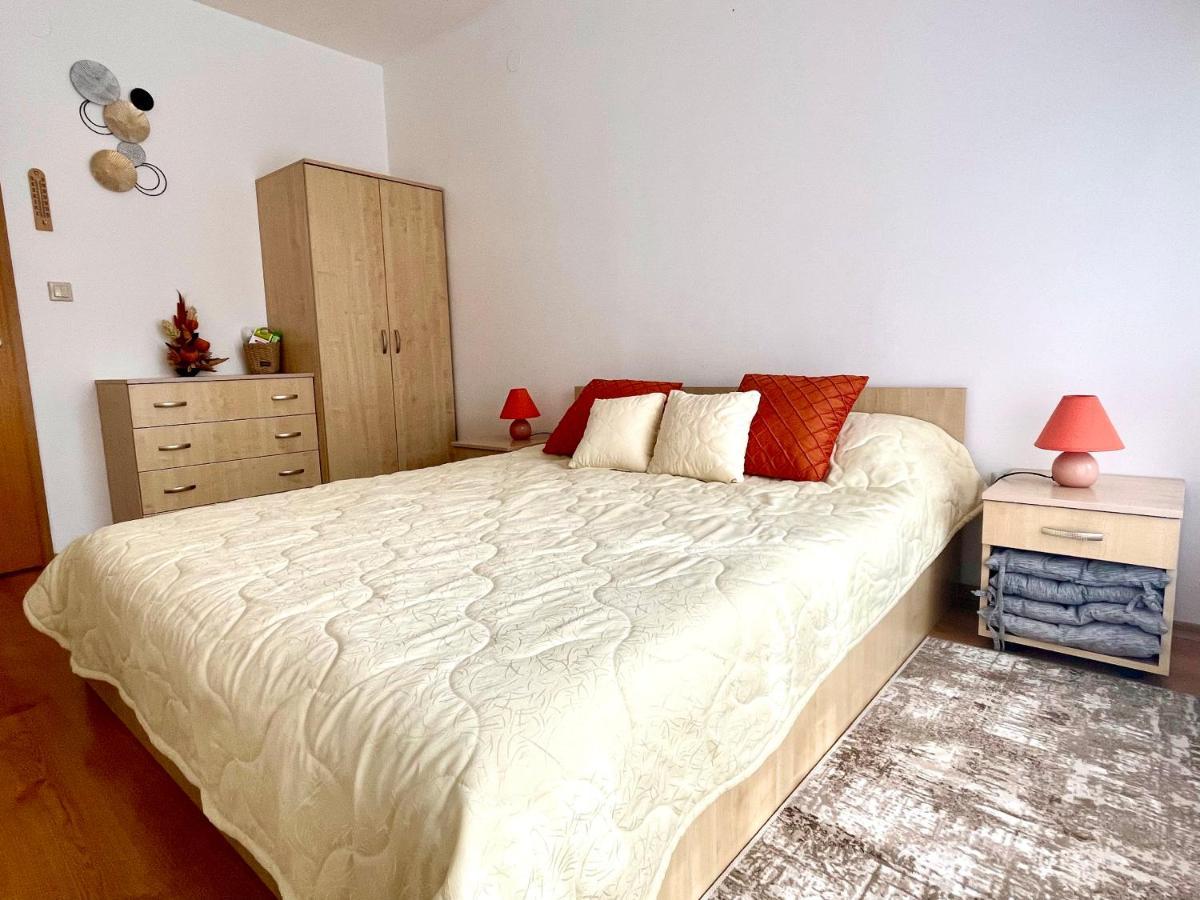 Pirin Dream View Apartments Razlog Exteriör bild